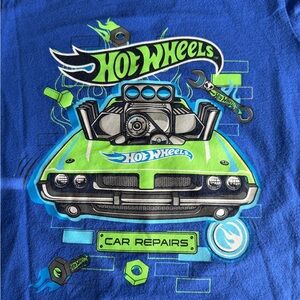 Hot Wheels Blue and Green Car Graphic Kids T-Shirt